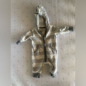 Unisex NB Zip-Up Jumper